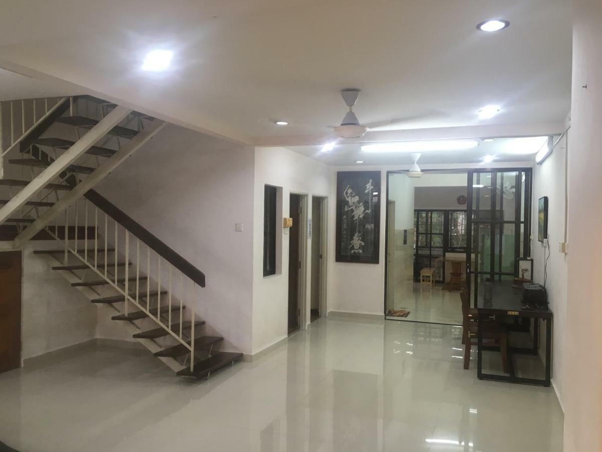Sweethome For Travelers Seremban Buitenkant foto