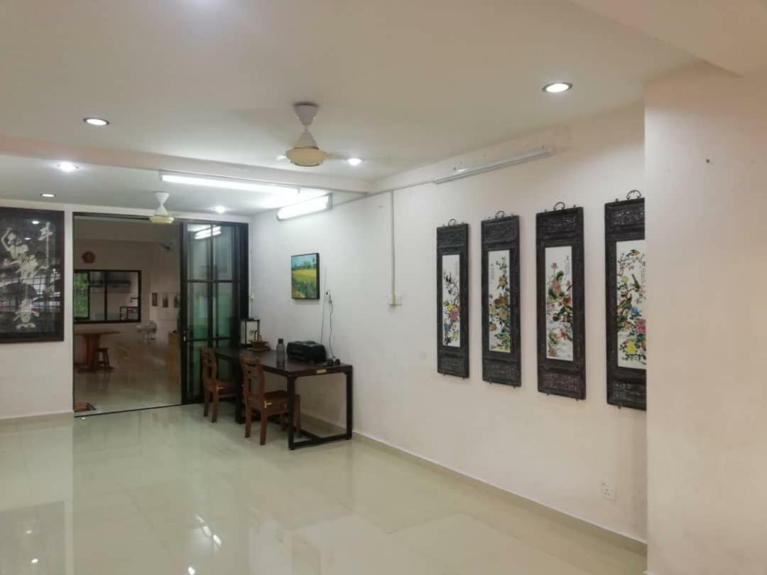 Sweethome For Travelers Seremban Buitenkant foto